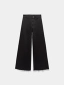 Black high-waist jeans with a wide legs