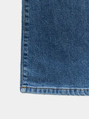 High-waisted jeans with a flared legs