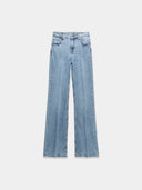 Jeans with a flared silhouette and a high-waisted design